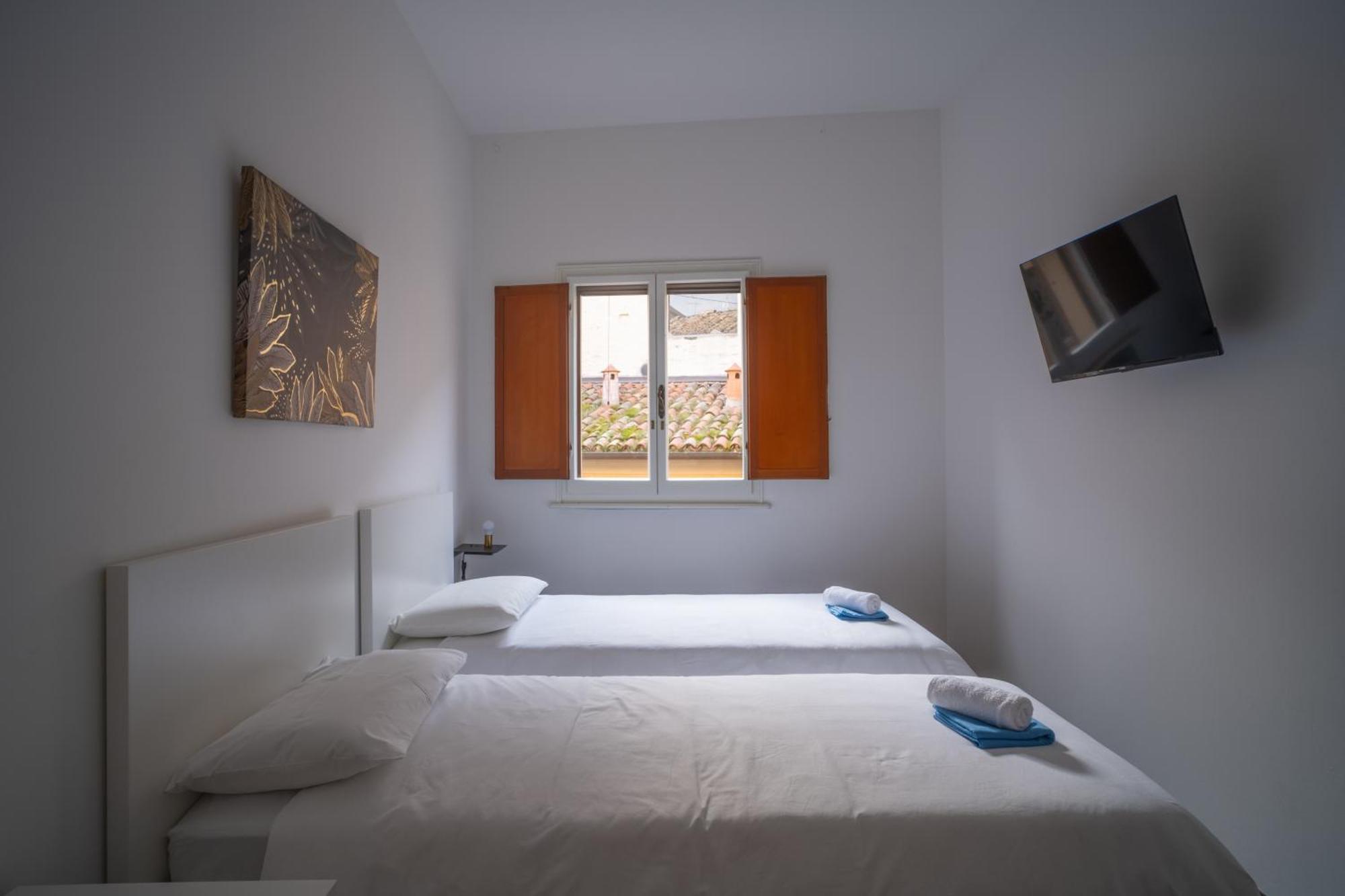 Domus Galla Placidia: Unesco Heritage View Holiday home